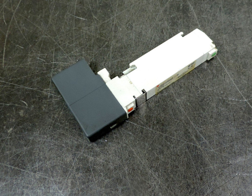 SMC VQC2200-5 Solenoid Valve 5 Port 2 Position