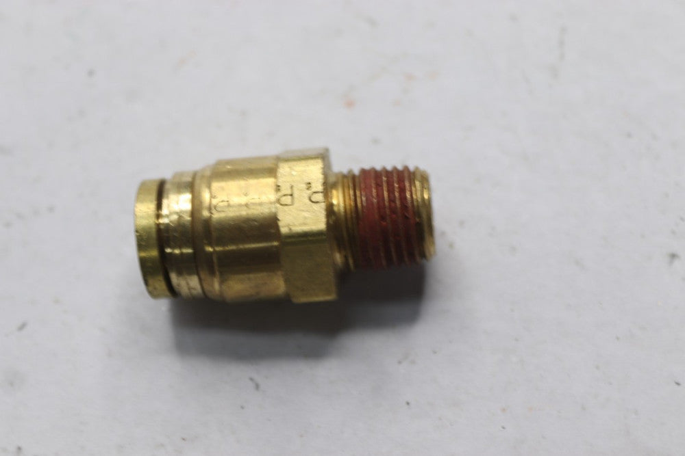 DOT Male Push-In Connector 3/8" Tube x 1/2" MPT