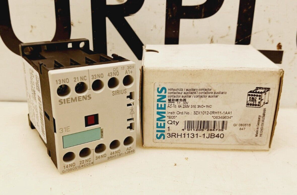 NEW SIEMENS CONTROL RELAY 6 AMP 230 VAC  3RH1131-1JB40
