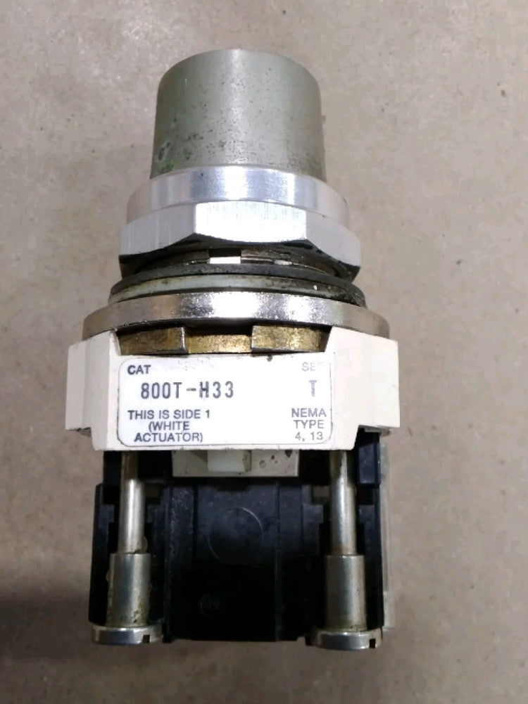 Allen Bradley 800T-H33 Selector Switch Unit 30MM 2 Position No Key D5