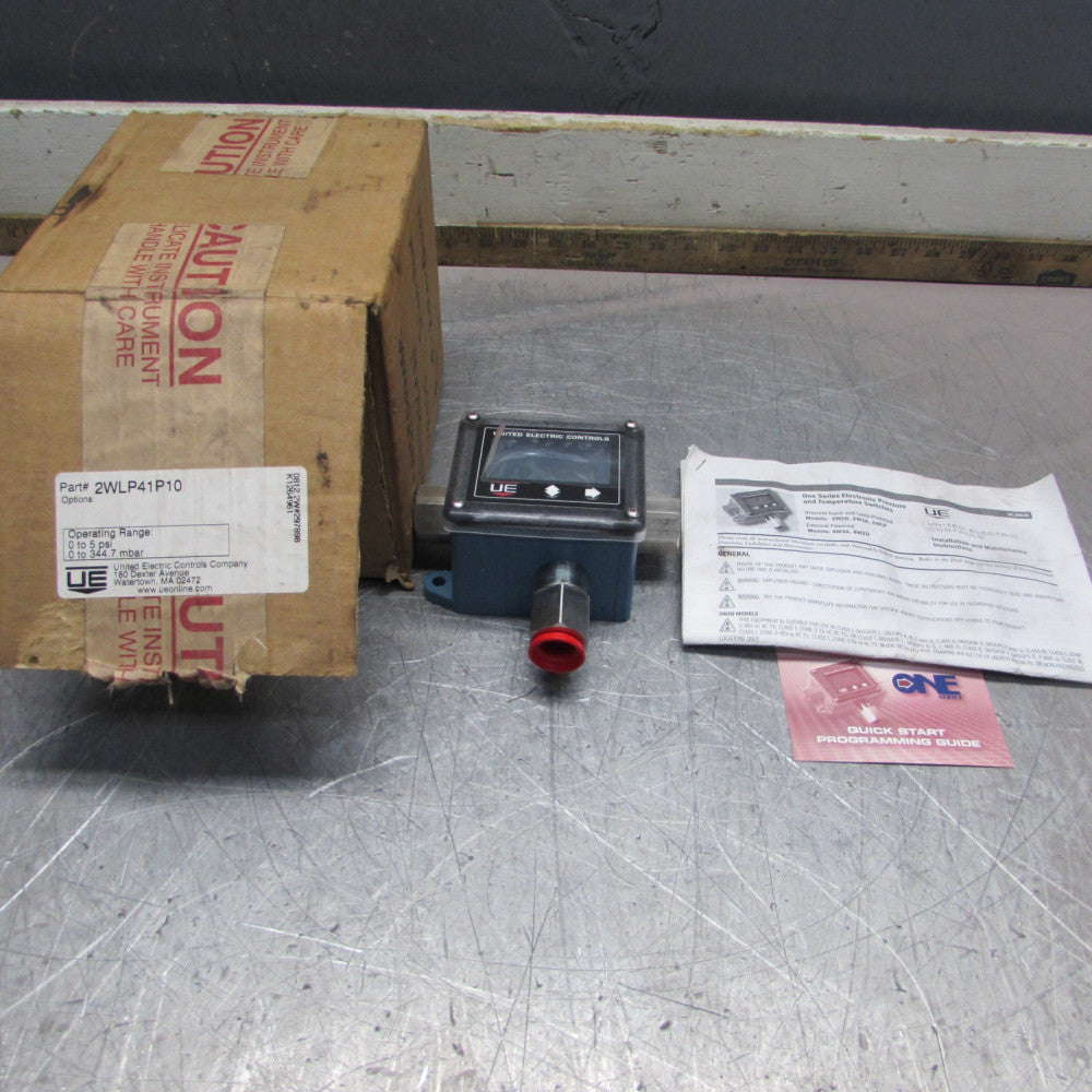 NEW! United Electric Controls 2WLP41P10,PRESS. SWITCH,0 to 5psi, 4-20mA, SS,1/2"