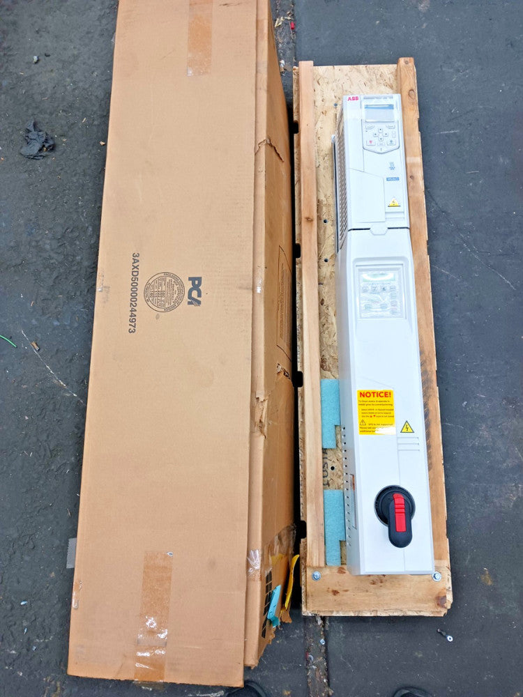 New ABB 5 HP HVAC AC Drive W/ Bypass 7.6 Amp 480 VAC ACH580-VCR-07A6-4+F267