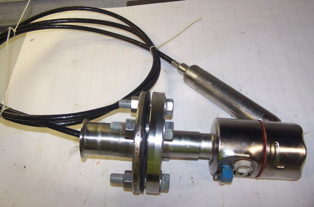 ENDRESS + HAUSER FHB20 LIQUID LEVEL SENSOR DB52A-OP31FC13GE30 W/PROBE