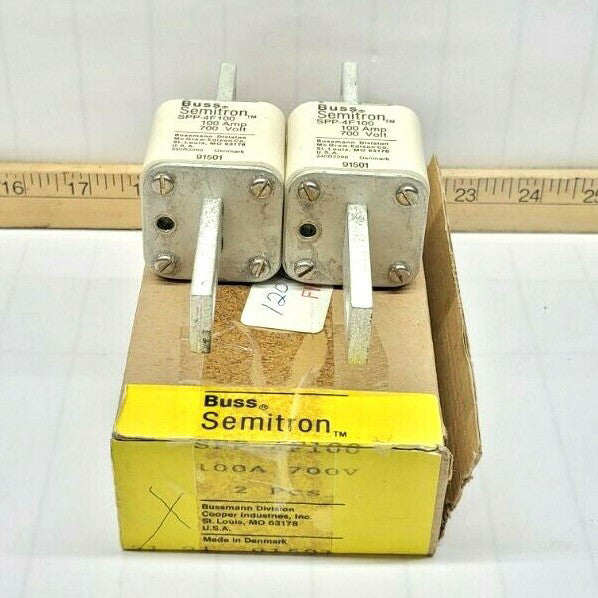 2) New Bussmann Semitron 100 Amp Square Body Fuses 700 VAC  SPP-4F100 (LOT OF 2)