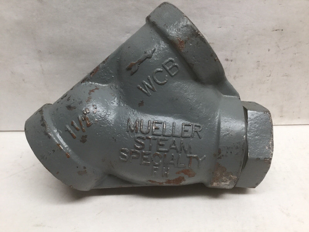MUELLER Steam Specialty 1 1/2” Y Strainer Cast Carbon Steel FNPT x FNPT 600 SWP