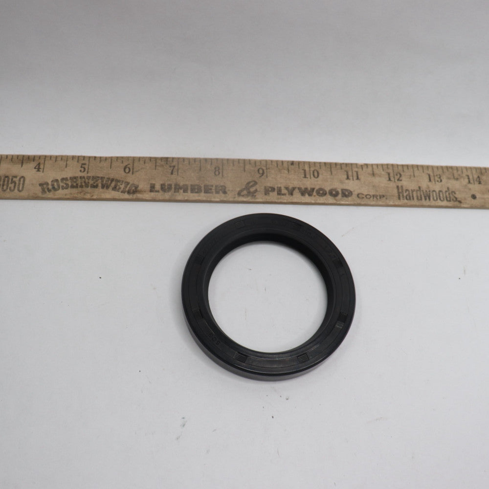 Oil Seal Double Lip Rubber Cover Low Pressure 63.5 x 88.9 x 12.7