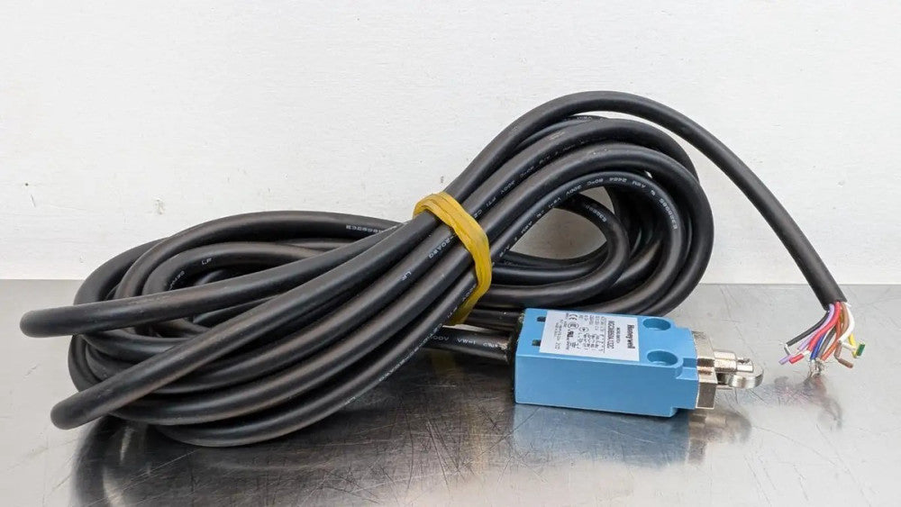 Micro Switch NGCMB50AX32C Compact Limit Switch Honeywell