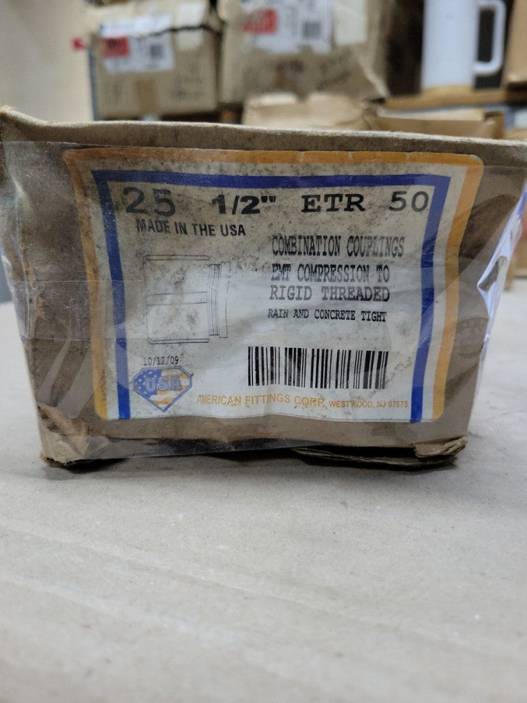 New Old Stock! LOT OF 25 American Fittings ETR50 Liquidtight Connector 1/2"