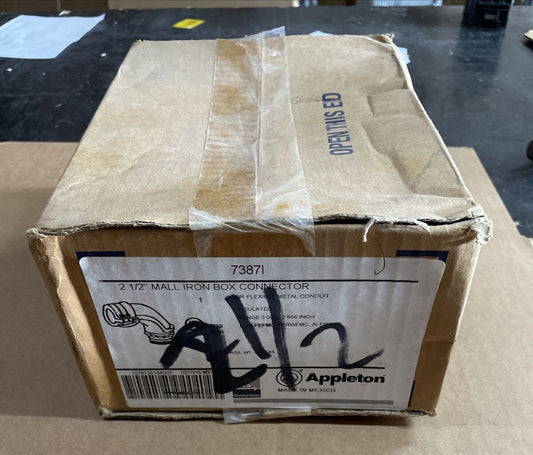 ( 1 ) APPLETON 7387I Insulated Box Connector  2-1/2" 90° ~ NEW OLD STOCK