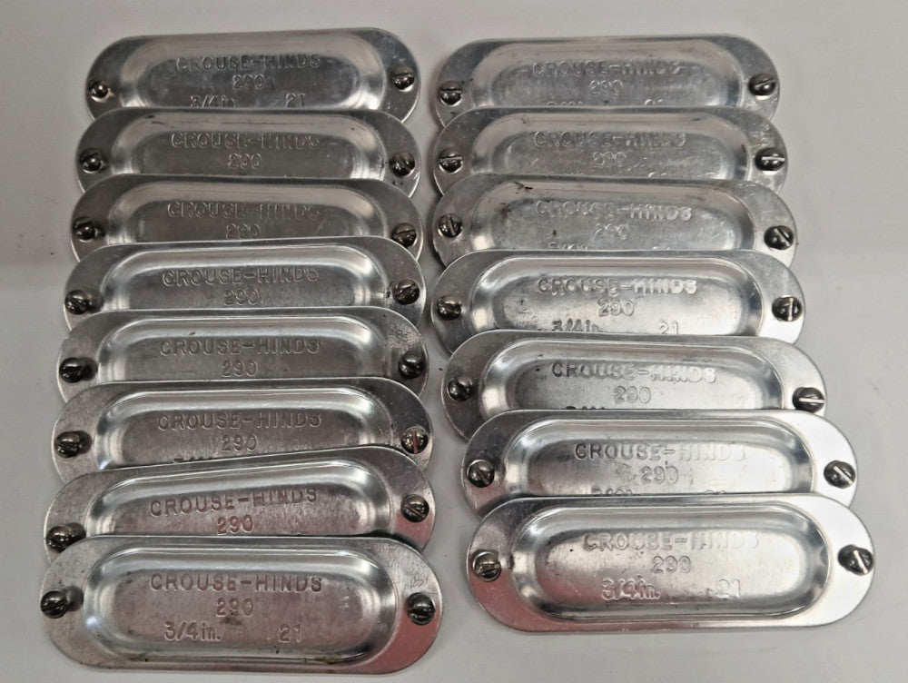CROUSE-HINDS 290 3/4 IN. 21 SCREW IN CONDUIT OUTLET BODY COVERS  LOT OF 15