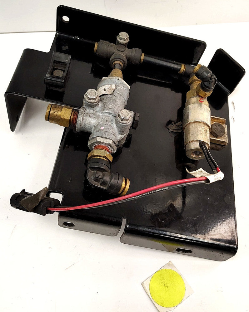 PARK/BRAKE SUPPORT ASSEMBLY SYSTEM 4173016C94