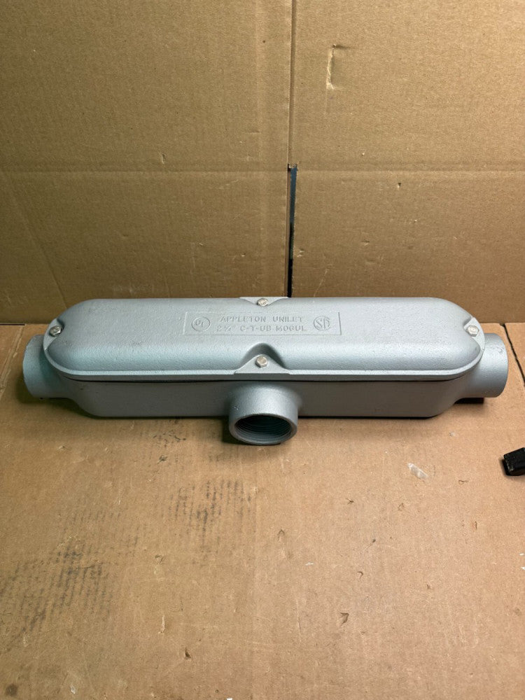 APPLETON BT250-M 2-1/2" MOGUL RIGID CONDUIT BODY, NEW-NO BOX! MAKE OFFER!