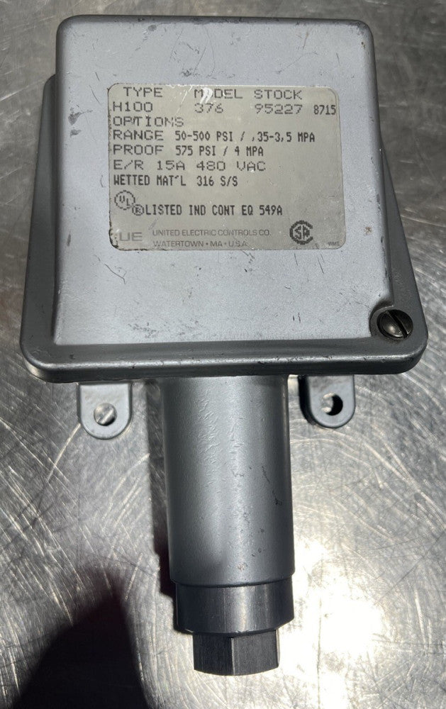 United Electric Controls Type H100 Model 376 Pressure Switch Nos Surplus No Box