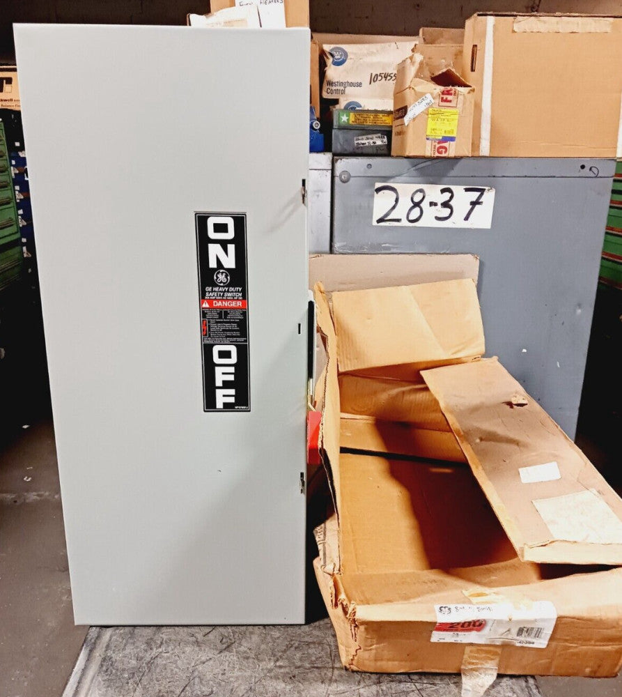 NEW GE THN3364 200 AMP NON-FUSED HEAVY DUTY SAFETY SWITCH 3 POLE 600 VAC 250 VDC