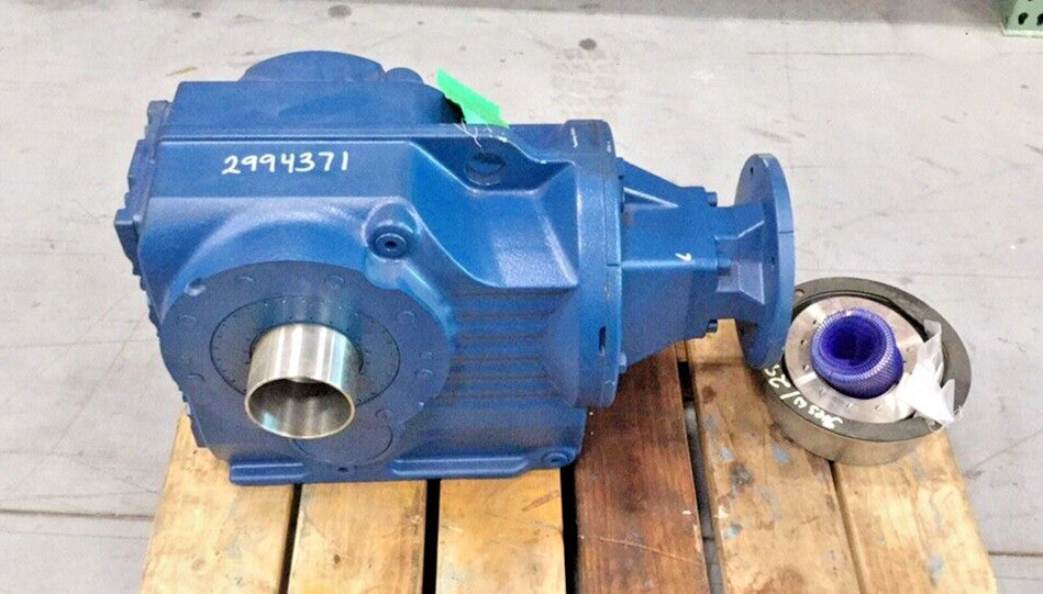 Sew Eurodrive KT97-AM213/215-38.30 Used Gearbox 1750/46rpm Ratio 38.30:1