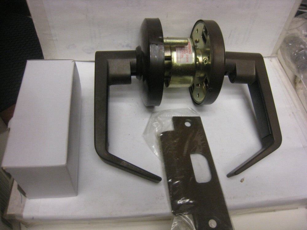 CAL-ROYAL ENTRY H/D GR1 US10B Bronze  2 3/4 CGN-00 NO LOCK CYLINDER
