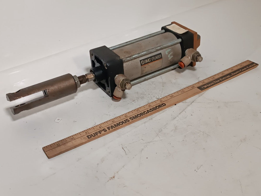 SMC NCDA1C250-0400-X2US Pneumatic Cylinder with Adapter, 250psi Max, 17.5 kgf