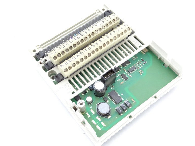 SCHNEIDER ELECTRIC 170ADM35010 PLC MODULE