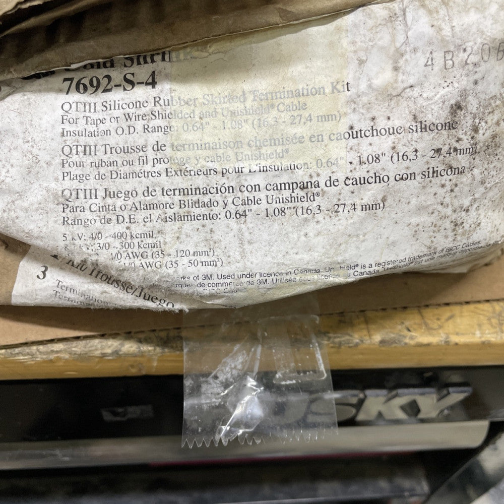 New Old Stock 3M Cold Shrink QTIII Term Kit 7692-S-4 5-25/28KV  7692S4