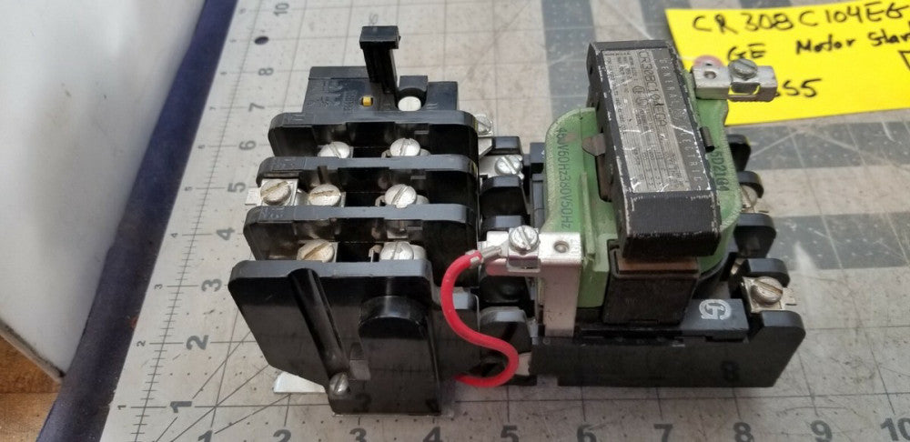 GENERAL ELECTRIC  SIZE 1 MOTOR STARTER CR308C104EGA TESTED WORKING PULL [Z3S5#5