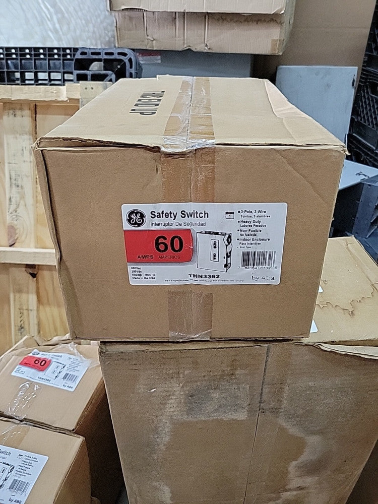1 NEW GE THN3362 3 Pole 60 Amp 600 Volt Non Fusible NEMA 1 Indoor Disconnect