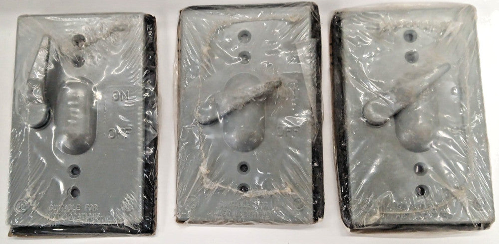 RED DOT WEATHER PROOF SWITCH COVER MODEL CCT   LOT OF 3