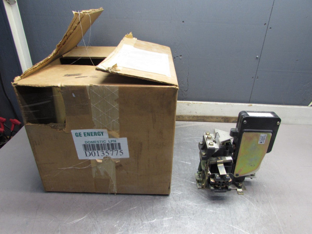 NEW! General Electric  5A01JXA003XT, Contactor DS303A , 300A /600VDC, MAKE OFFER