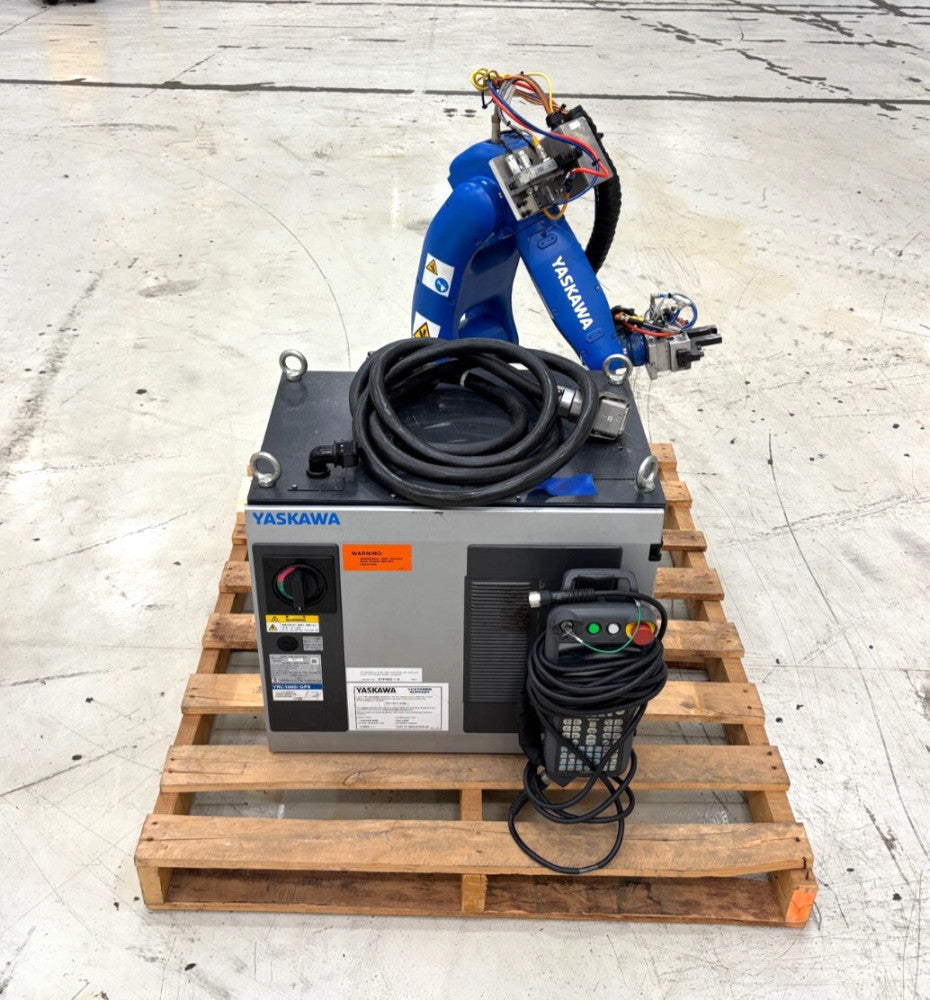 Yaskawa YR-1-06VX8-A00 Robot System YRC1000/GP8 Controller, Teach Pendant, Cable