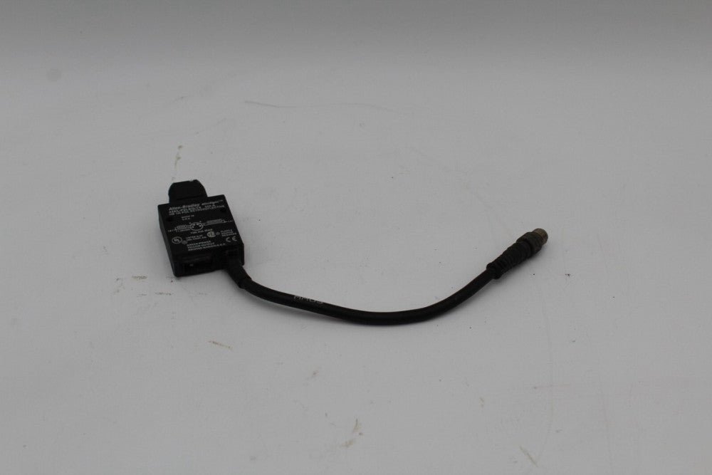 Allen Bradley 42KL-P2LBQ-Y4 Photoswitch