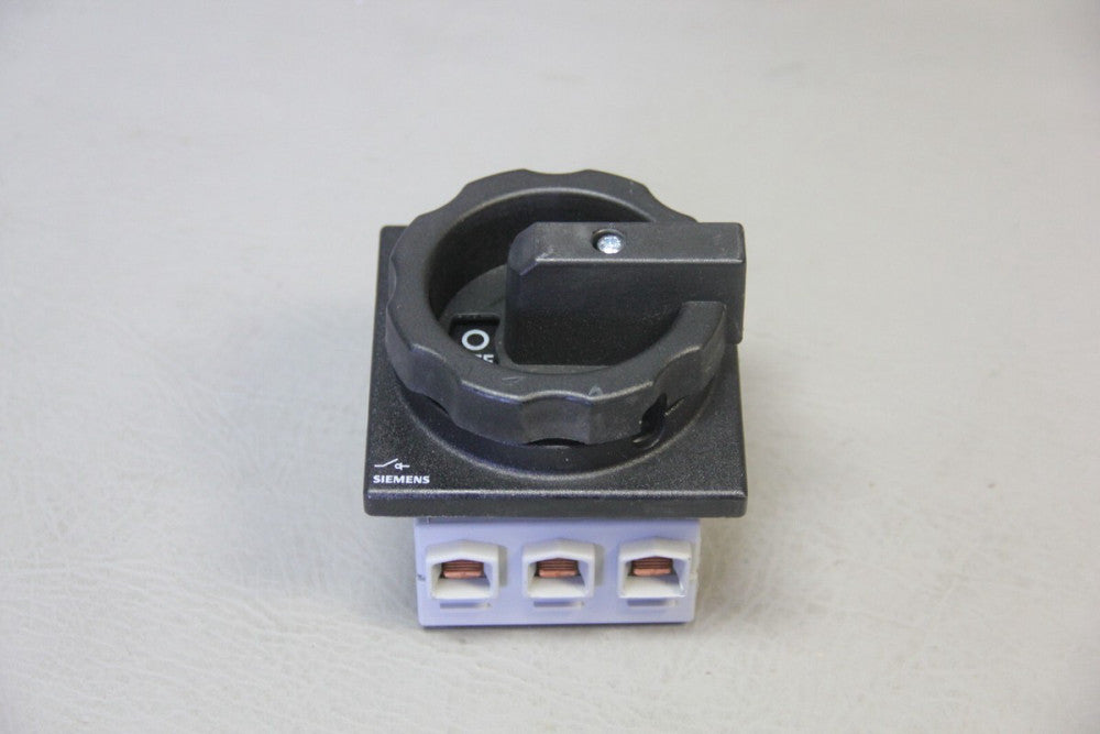 UNUSED SIEMENS SENTRON MAIN SWITCH DISCONNECTOR 3LD2804-0TK51
