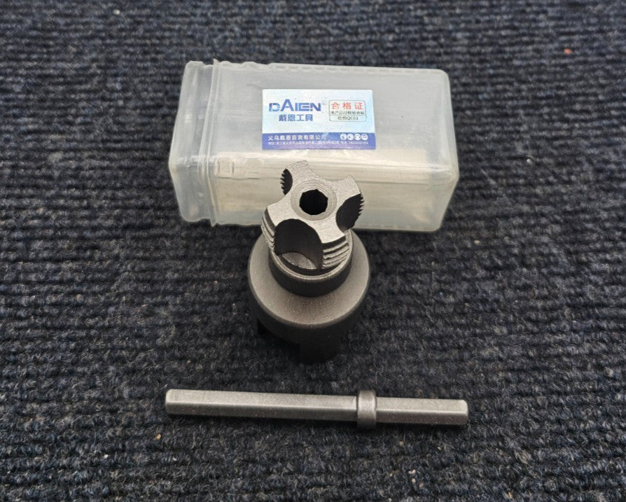 DAIEN QC01 PVC Pipe Internal And External Thread Tool
