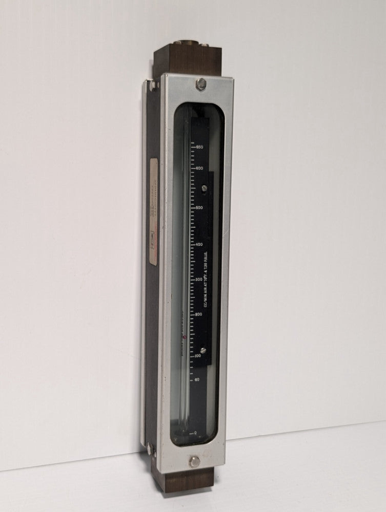 Brooks 1110-01H1G1A flow meter, rotameter, 60-660 cc/min air @70 deg F, 7.35PSIG