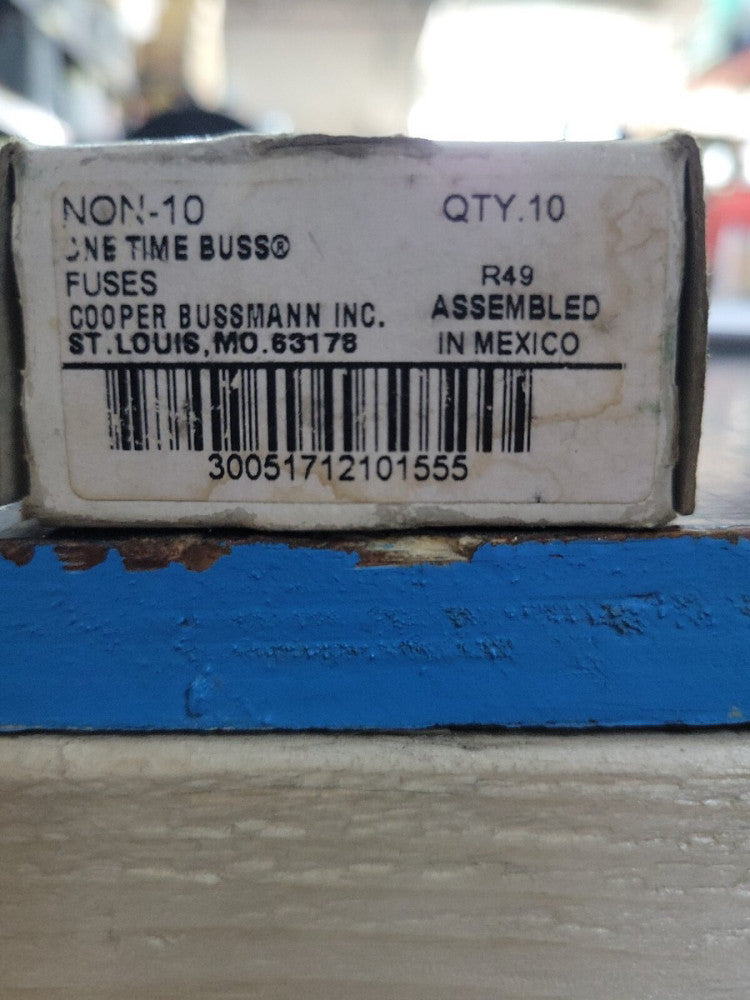 1- EATON COOPER BUSSMAN NON 10 , 10 AMP Fuse 250 VAC 125 VDC NEW OLD STOCK