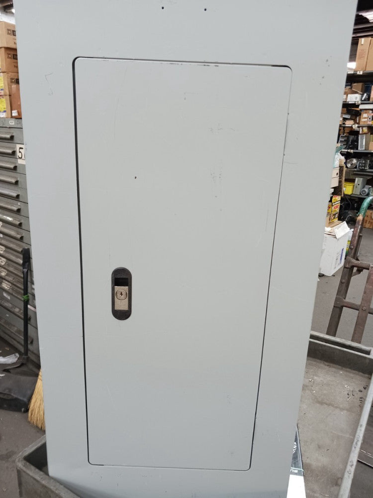 SIEMENS 125 AMP MAIN LUG PANEL BOARD P1C30ML125ABS 3PH 4W 208Y/120 V 30 CIRCUIT