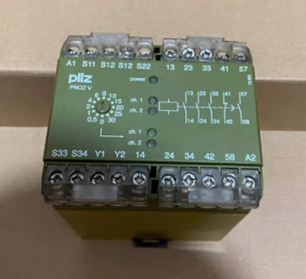 One Brand New PILZ PNOZ V 30s 3S 1SZ/1O 474790 Safety Relay