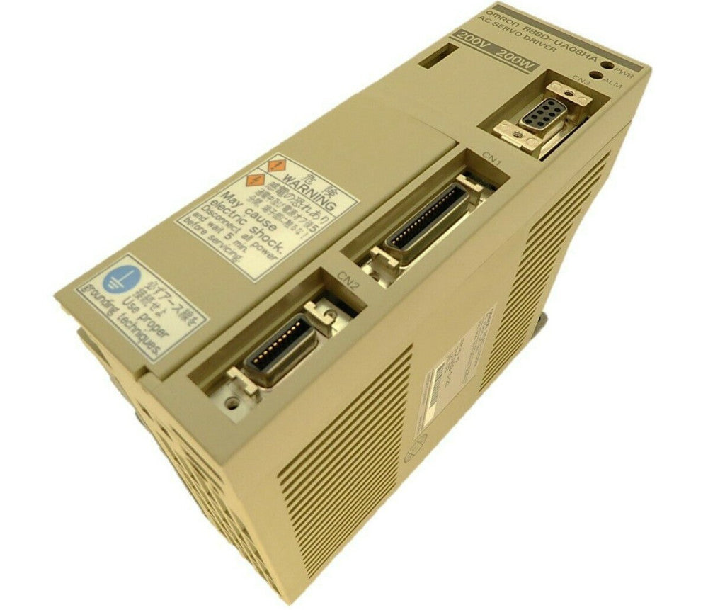 OMRON  R88D-UA08HA  200 Watt AC Servo Drive 200/230VAC USA Seller  NEW NO BOX