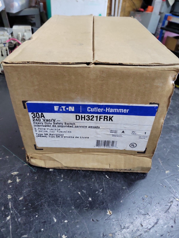 1- EATON DH321FRK 30 AMP 240V Safety Switch 3 Pole NEMA 3R FUSIBLE NEW OLD STOCK