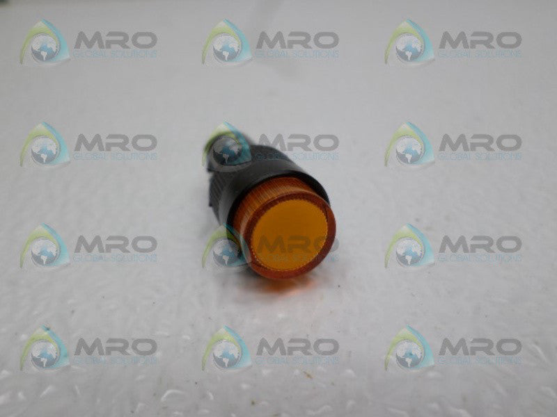 IDEC AP2M ORANGE LED PILOT LIGHT NSNP