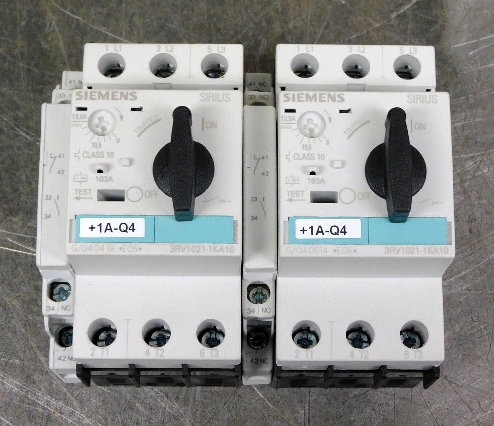 Siemens 3RV1021-1KA10 3 Pole Motor Protector Circuit Breaker 400/690VAC Lot of 2