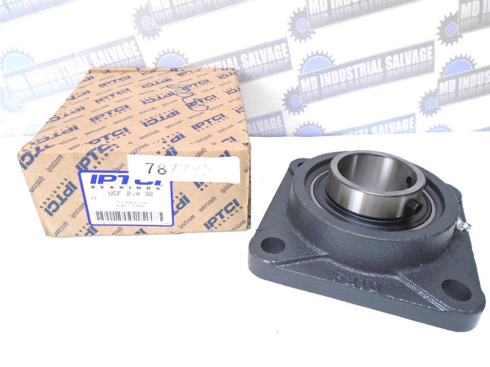IPTCI - UCF210-32 - 2 in. Flange Mount BALL BEARING - (NEW in BOX)