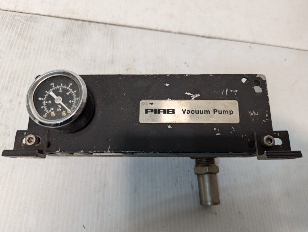 PIAB Vacuum Pump M125, DNM 125D, P+ 400kPa 60PSI, With Meter
