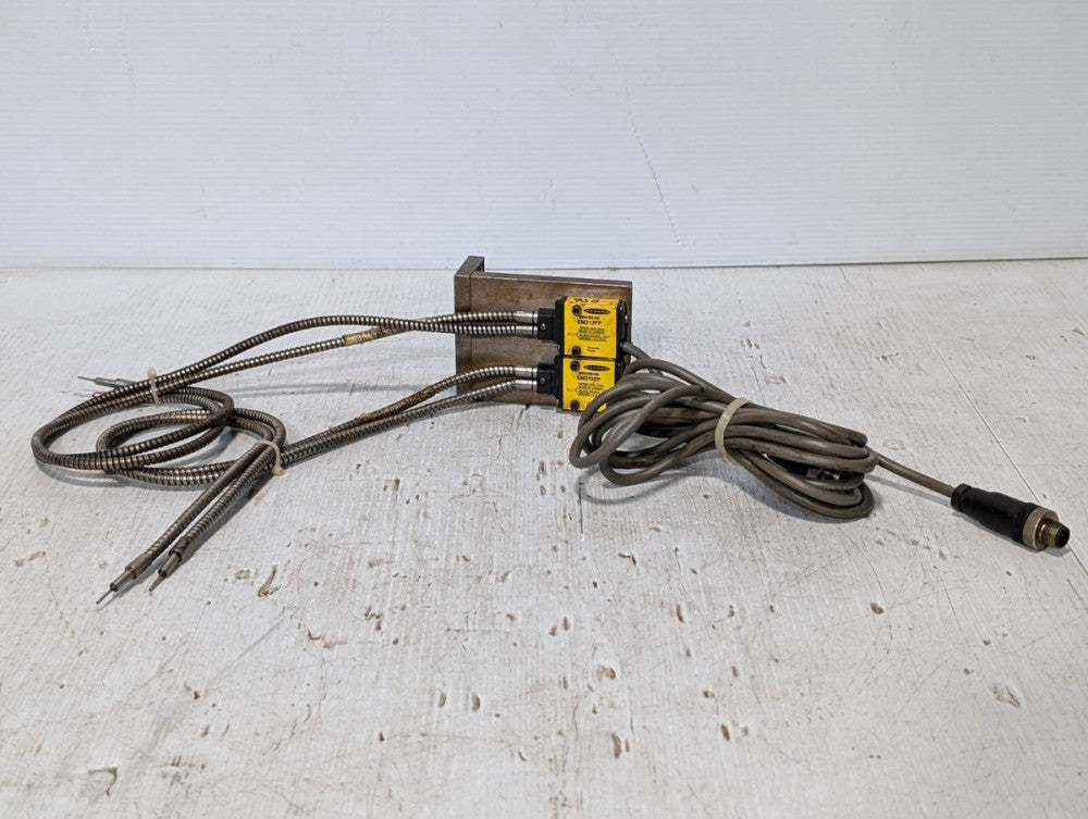 Set of 2 Banner SM312FP Mini-Beam Photoelectric Sensors Fiberoptic