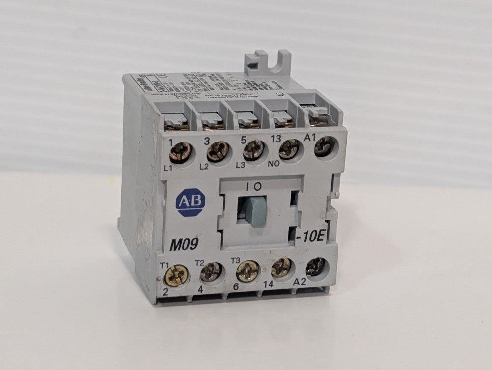 Allen Bradley 100-MO9N*3 Series A Non-Reversing Mini Contactor 600VAC 12A