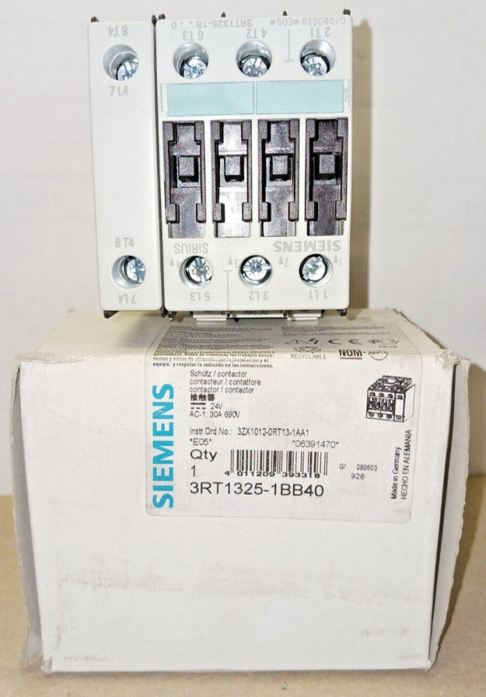 NEW SIEMENS CONTACTOR 24V COIL 4/50Hz CAT# E053RT1325-1BB40