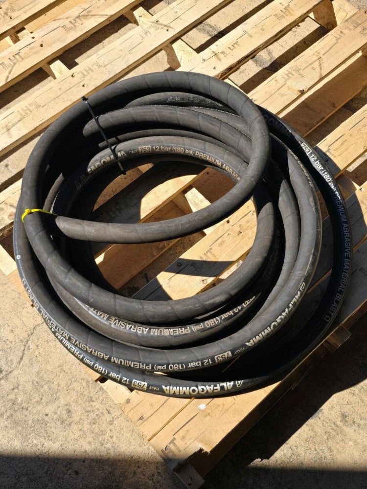 ALFAGOMMA 753  1-1/2"X49' PREMIUM ABRASIVE MATERIAL BLAST HOSE 12-BAR,180PSI,M/O