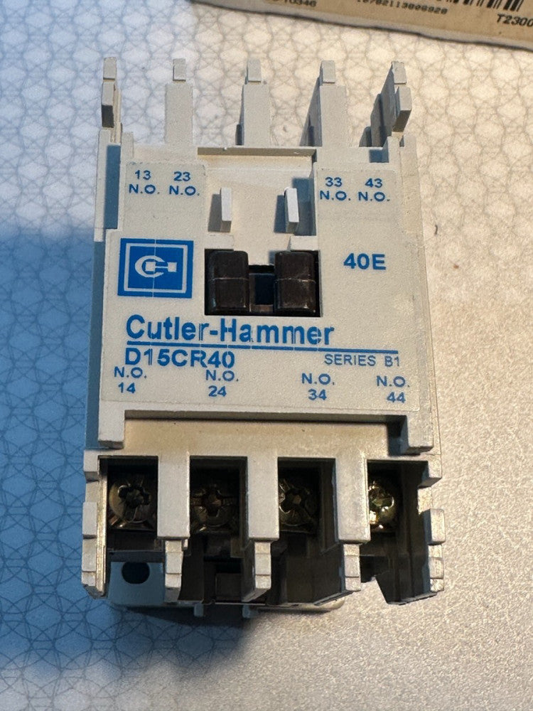 Cutler-Hammer D15CR40AB Multi Pole Relay 600V 4-Pole 4 NO Contact Freedom Series