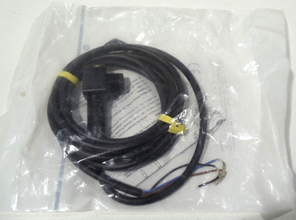 ALLEN BRADLEY 42EF-R9SCBV-A2 PHOTOSWITCH RightSight Transmitted Beam