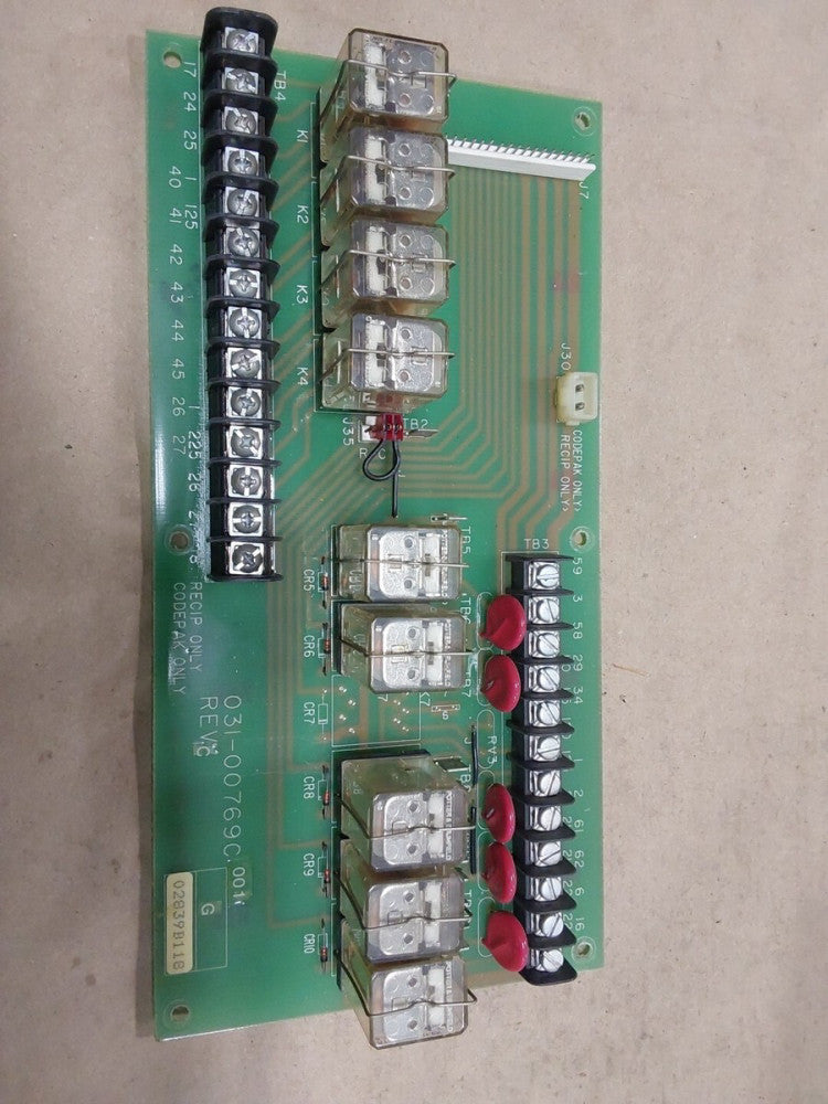 YORK  031-00769C 002 REV C RELAY CIRCUIT BOARD 031-00769C