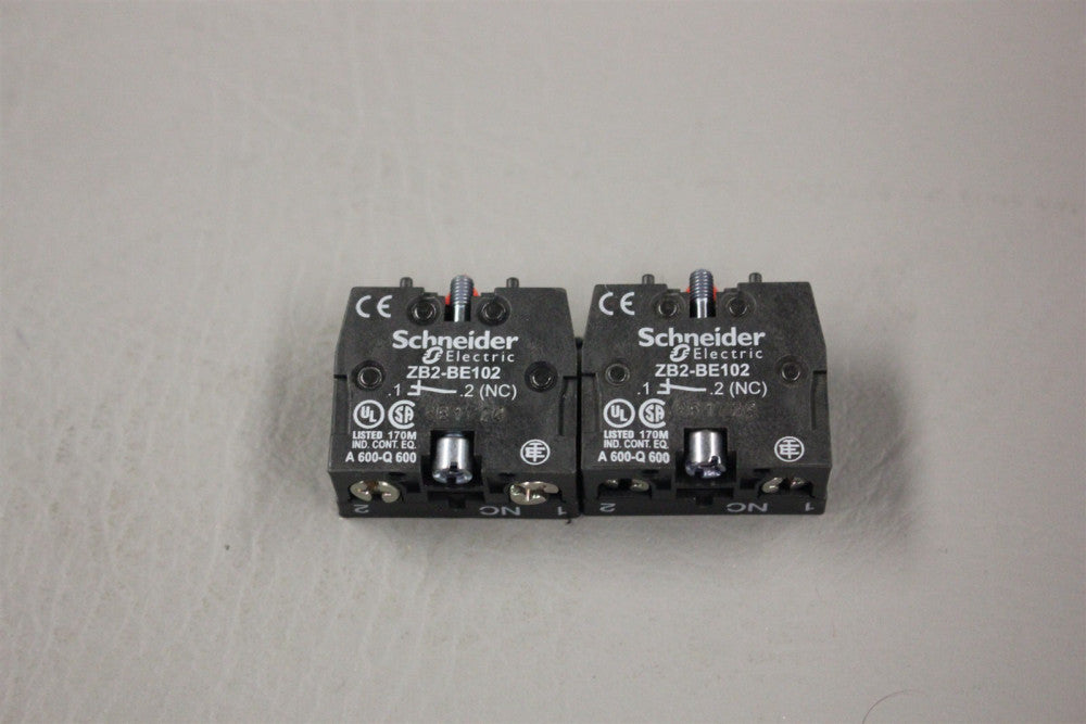 Lot of 2 UNUSED SCHNEIDER ELECTRIC CONTACT BLOCK ZB2-BE102