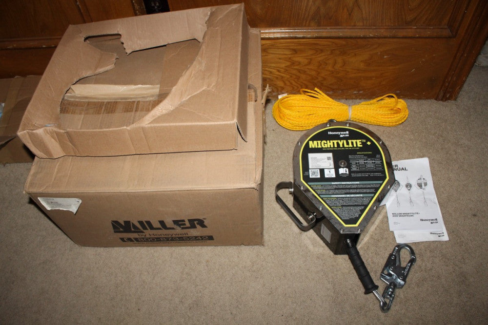 Miller MML-OGC1-02/100FT MightyLite+ Self-Retracting Lifeline with Hook (100FT)